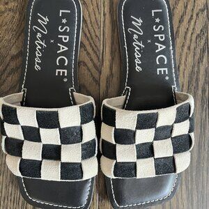 L* Space + Matisse black & cream suede sandals size 7